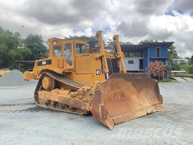 CAT D8N Kāpurķēžu buldozeri