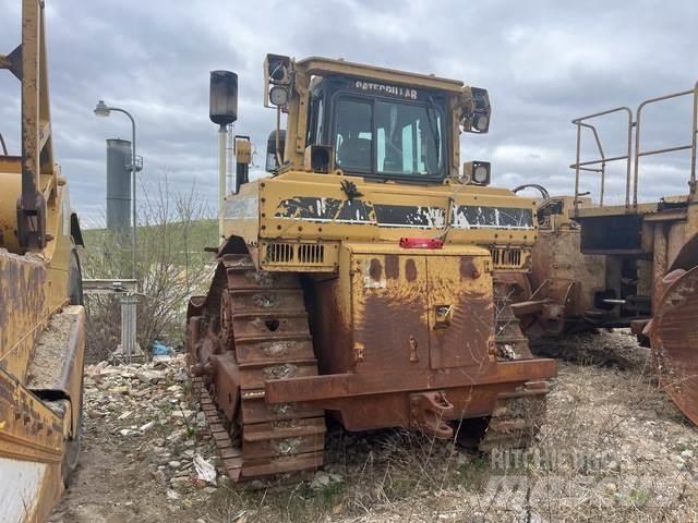 CAT D8R Kāpurķēžu buldozeri