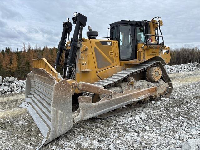 CAT D8T Kāpurķēžu buldozeri