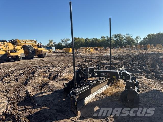 CAT GB124 Greideri