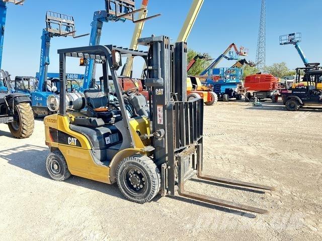 CAT GP25N Autokrāvēji - citi
