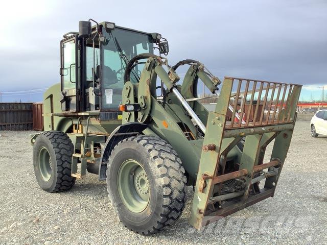 CAT IT28G Apvidus autokrāvējs