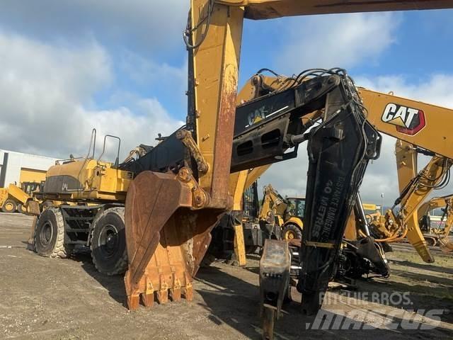 CAT M325CMH Baļķu iekrāvēji