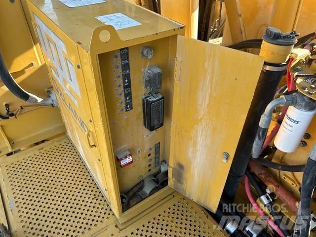 CAT MD6250 Urbji