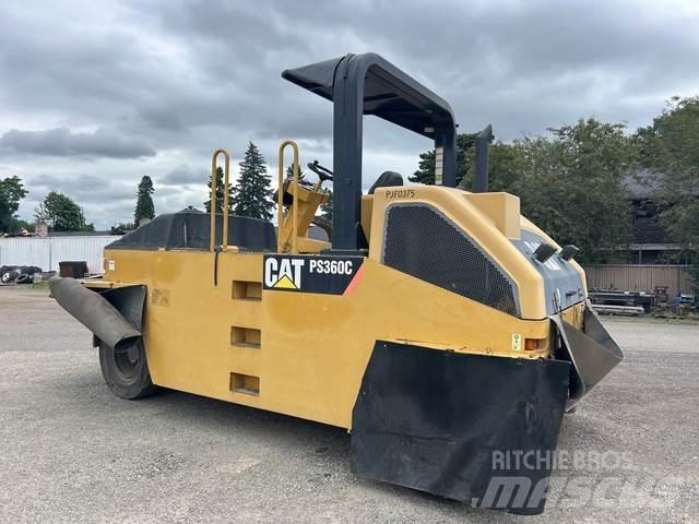 CAT PS-360C Pneimatiskie veltņi