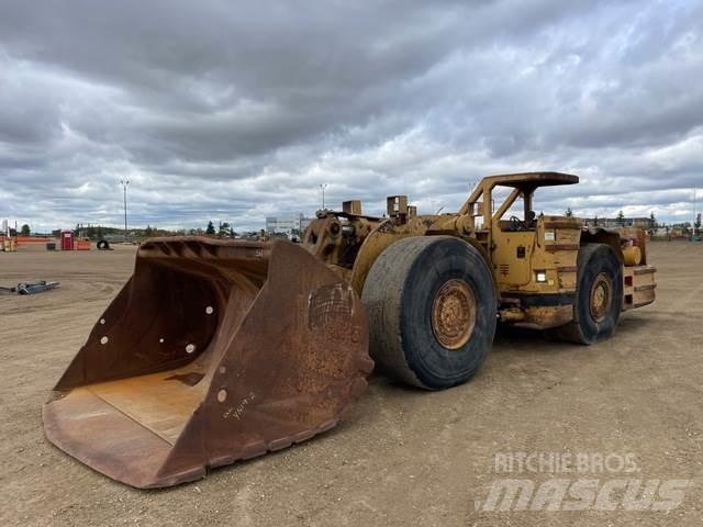CAT R1700 Pazemes iekrāvēji