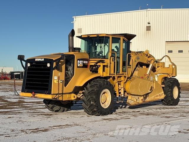 CAT RM-500 Augsnes blīvētāji