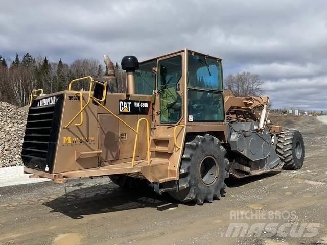 CAT RM350B Augsnes blīvētāji