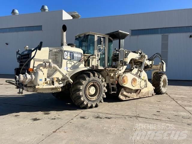 CAT RM500 Augsnes blīvētāji
