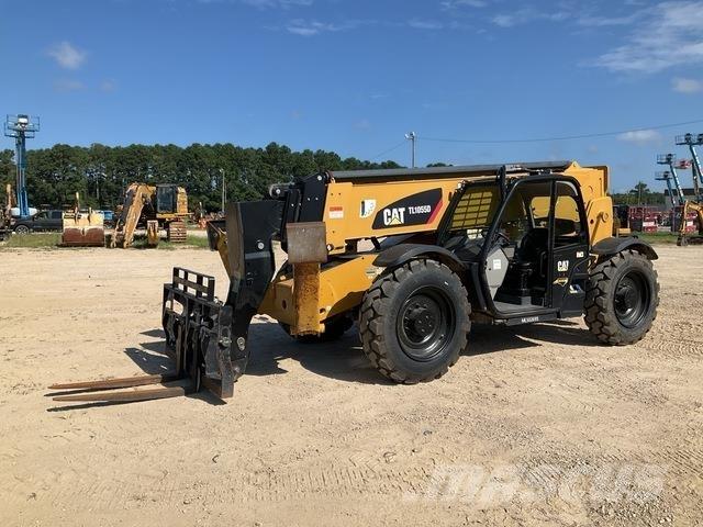 CAT TL1055D Teleskopiskie manipulatori