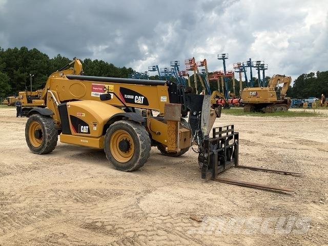 CAT TL1055D Teleskopiskie manipulatori