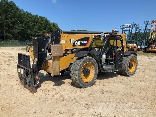 CAT TL1055D Teleskopiskie manipulatori