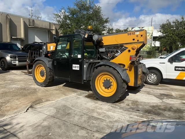 CAT TL642C Teleskopiskie manipulatori