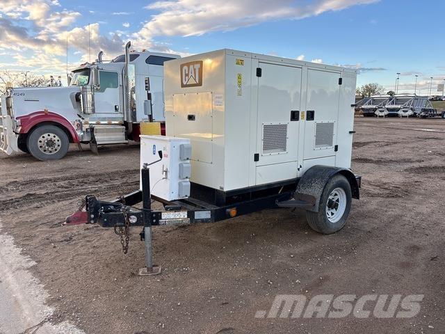 CAT XQ30 Dīzeļģeneratori