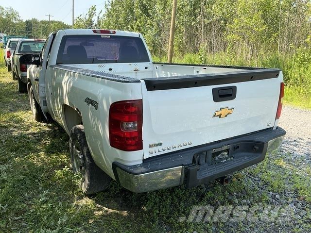 Chevrolet 1500 Vieglais kravas automobilis/izkraušana no sāniem