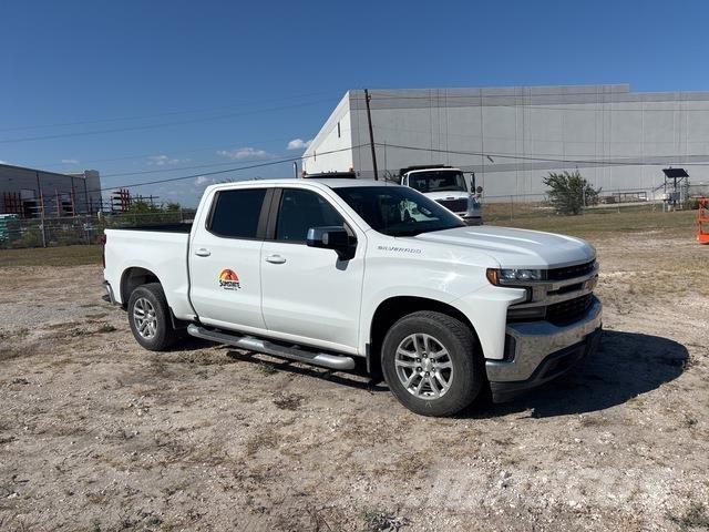 Chevrolet 1500 Vieglais kravas automobilis/izkraušana no sāniem