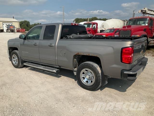 Chevrolet 1500 Vieglais kravas automobilis/izkraušana no sāniem