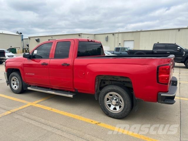 Chevrolet 1500 Vieglais kravas automobilis/izkraušana no sāniem