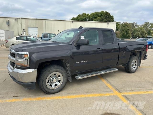 Chevrolet 1500 Vieglais kravas automobilis/izkraušana no sāniem