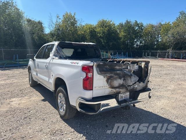 Chevrolet 1500 Vieglais kravas automobilis/izkraušana no sāniem