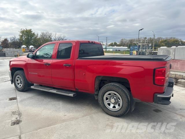 Chevrolet 1500 Vieglais kravas automobilis/izkraušana no sāniem