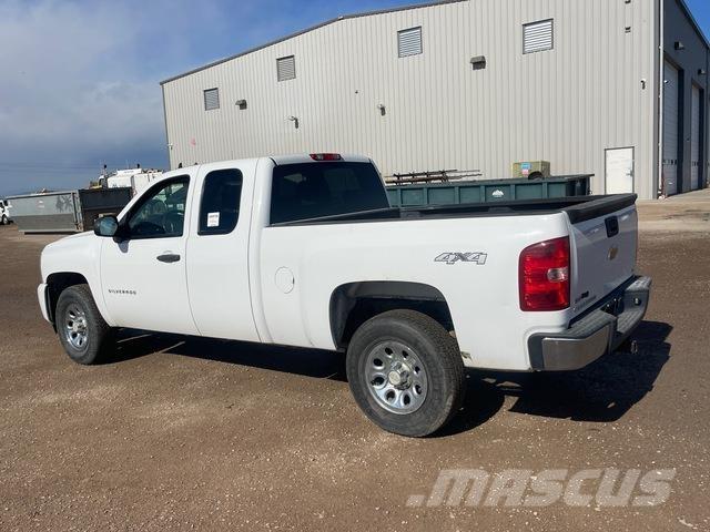 Chevrolet 1500 Vieglais kravas automobilis/izkraušana no sāniem