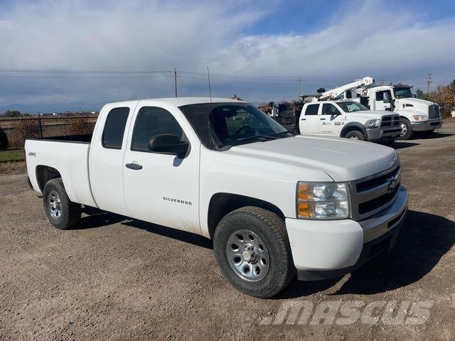 Chevrolet 1500 Vieglais kravas automobilis/izkraušana no sāniem