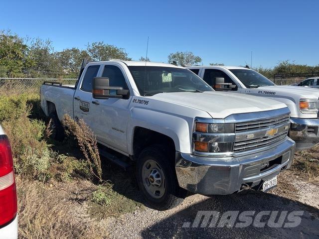 Chevrolet 2500 Vieglais kravas automobilis/izkraušana no sāniem