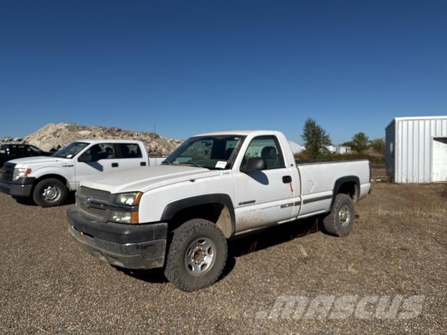 Chevrolet 2500 Vieglais kravas automobilis/izkraušana no sāniem
