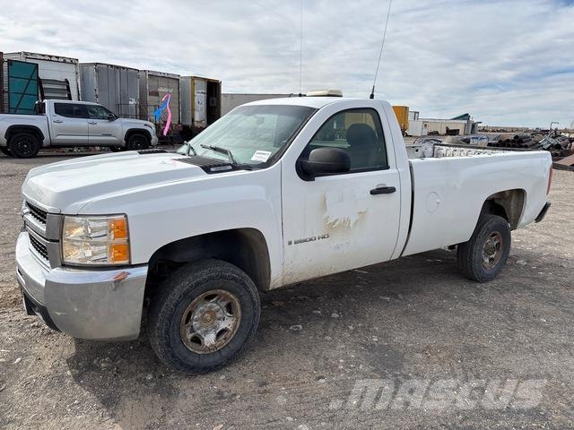 Chevrolet 2500 Vieglais kravas automobilis/izkraušana no sāniem