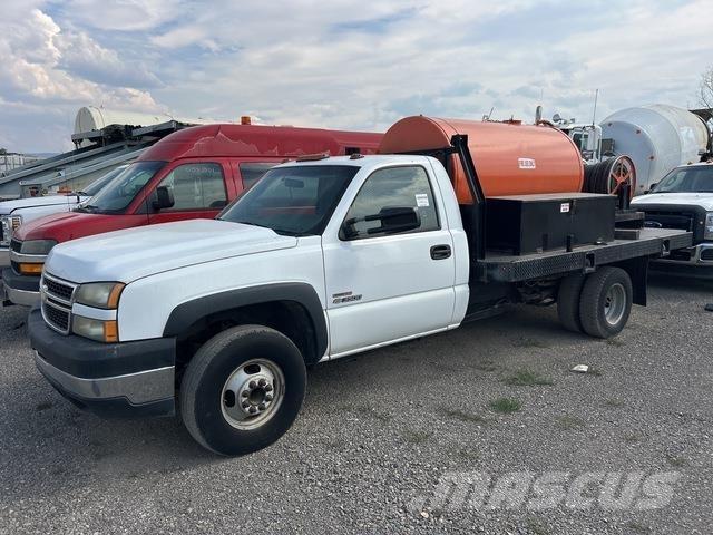 Chevrolet 3500 Platformas/izkraušana no sāniem