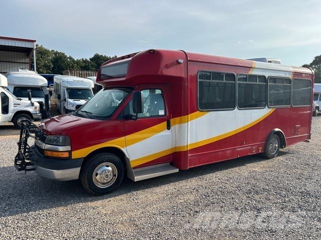 Chevrolet 4500 Mikroautobusi