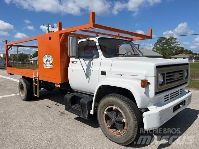 Chevrolet C7 Platformas/izkraušana no sāniem