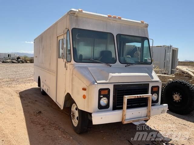 Chevrolet P30 Furgons
