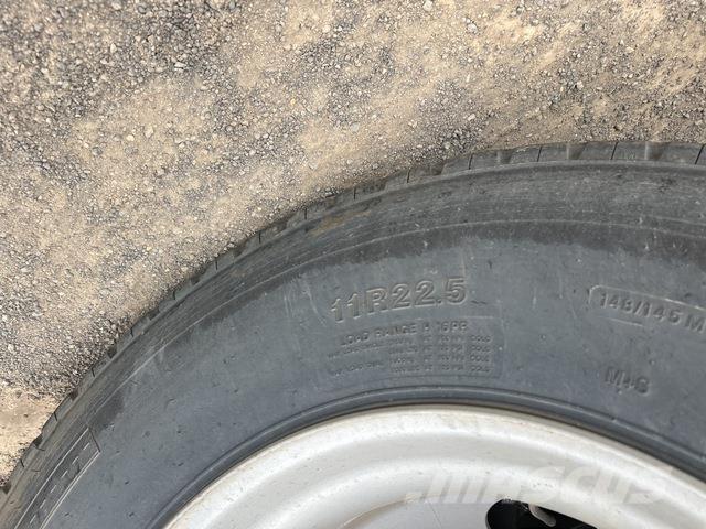 CIMC  Platformas/izkraušana no sāniem