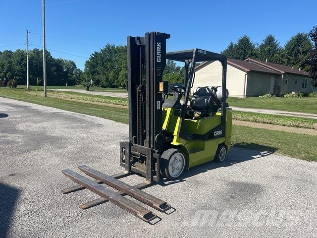Clark CGC25 Autokrāvēji - citi