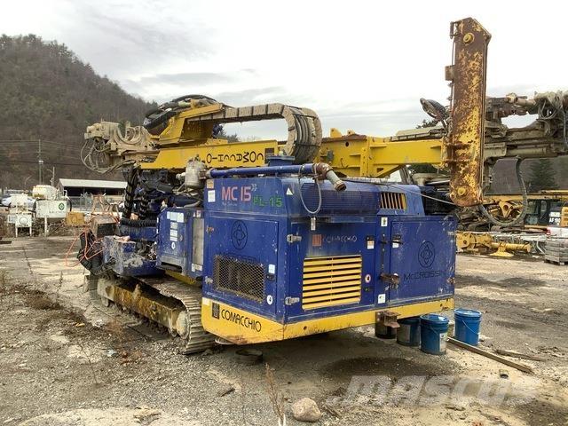 Comacchio MC15 Būvniecība- Citi