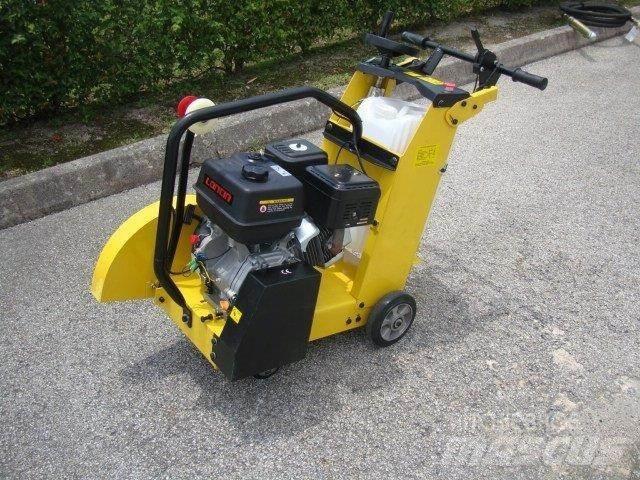 Cormac CQ480 Akmens un betona zāģi