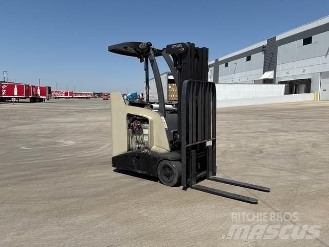 Crown RC5500 Elektriskie iekrāvēji