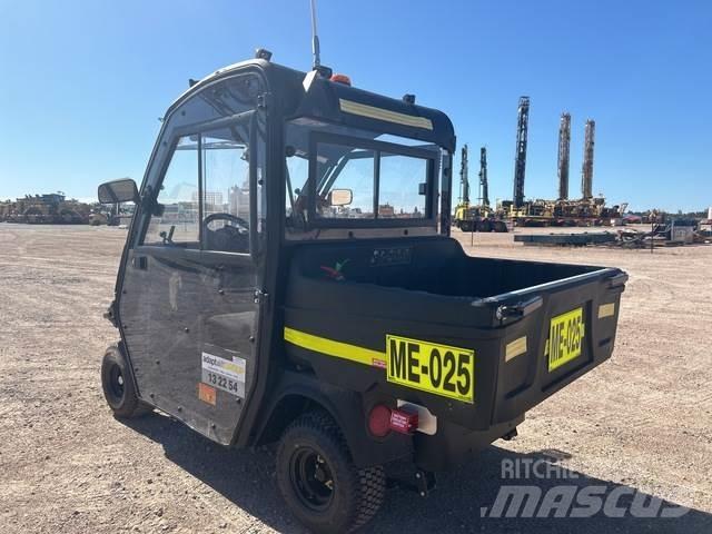 Cushman 800E Būvniecība- Citi