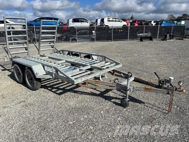 Custom Built Auto pārvadāšanas treileri