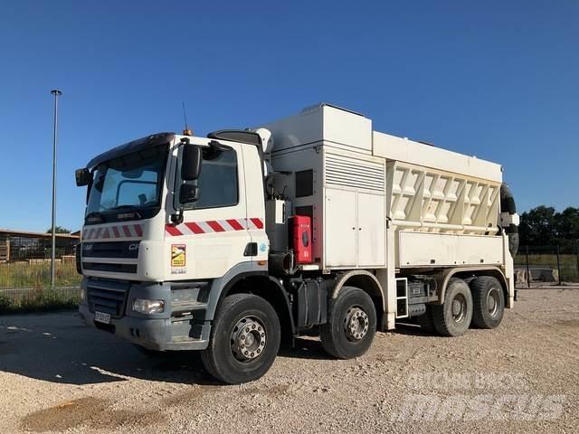 DAF CF85.460 Kāpurķēžu ekskavatori