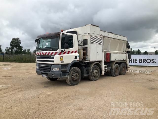 DAF CF85.460 Kāpurķēžu ekskavatori