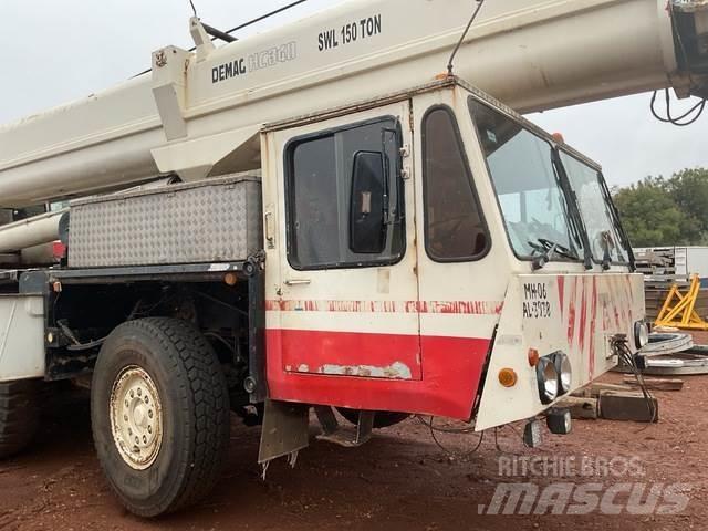 Demag HC340 Visurgājēji celtņi