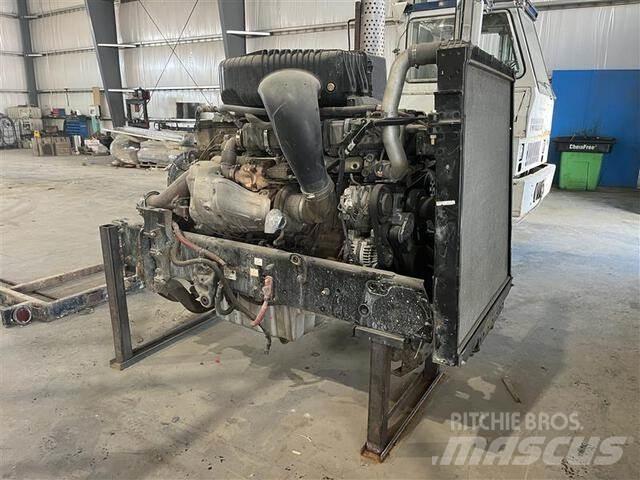 Detroit DD15 Dzinēji