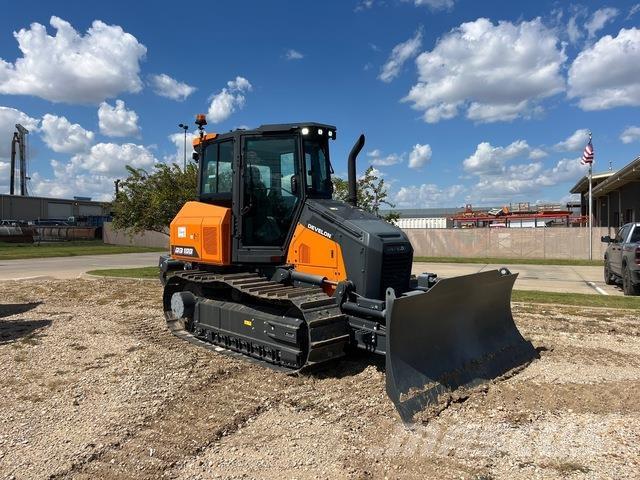 Develon DD100 Kāpurķēžu buldozeri