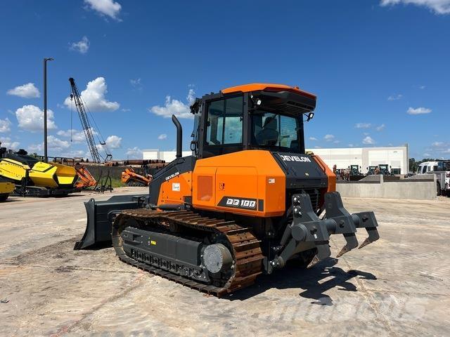 Develon DD100 Kāpurķēžu buldozeri