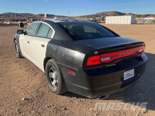 Dodge Charger Automašīnas