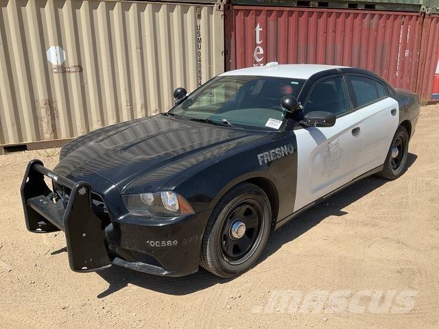 Dodge Charger Automašīnas
