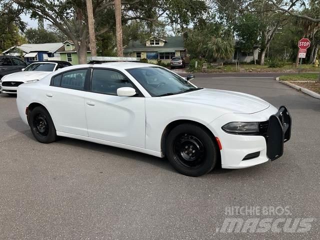 Dodge Charger Automašīnas